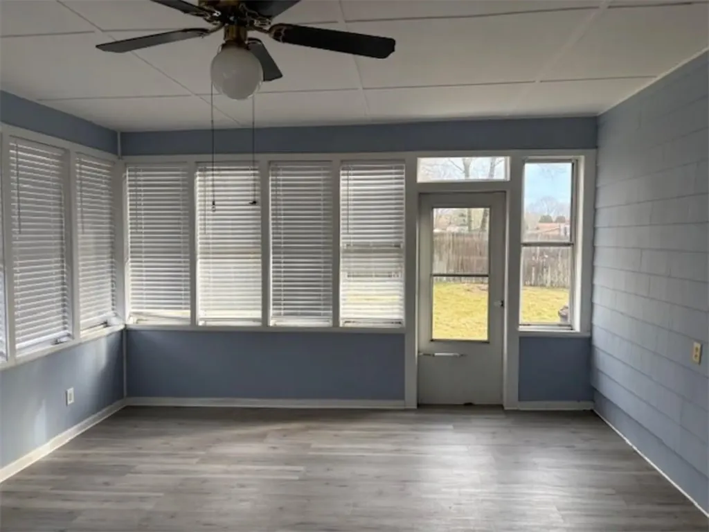 63 Ramblewood Drive Warwick RI 02889