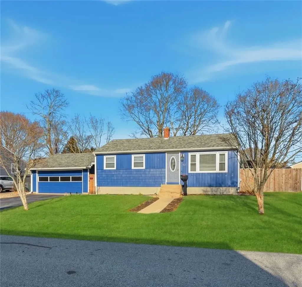 53 Marblehead Street Warwick RI 02889