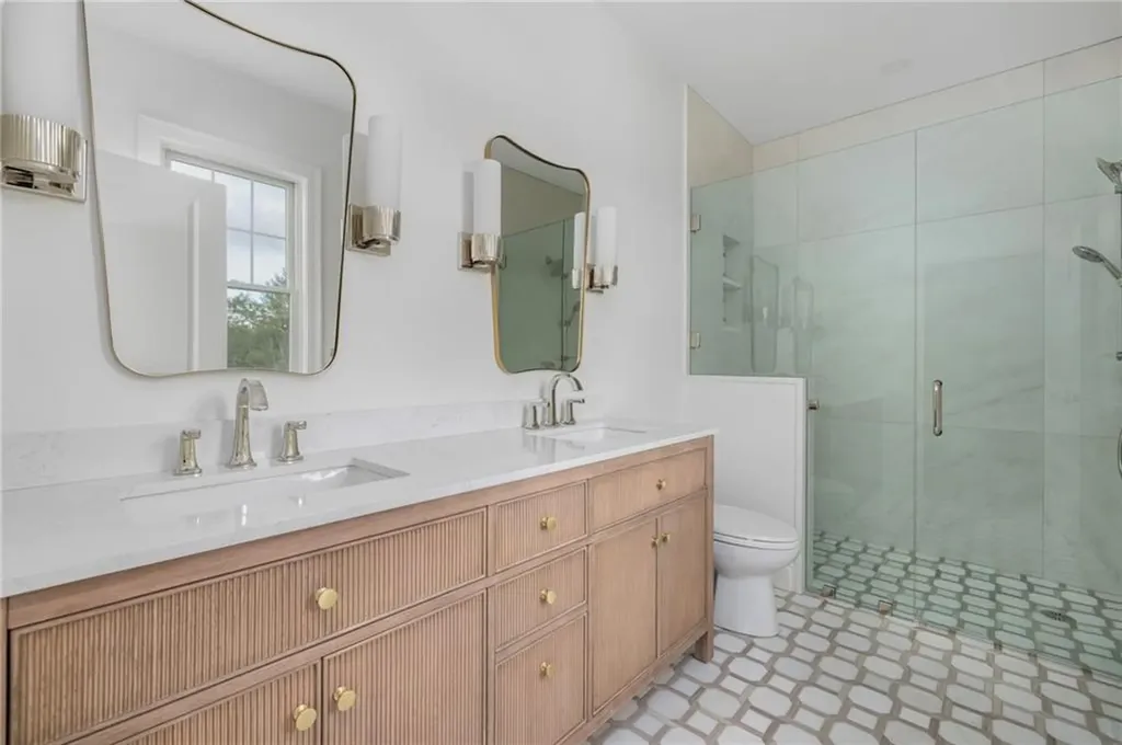 12 Lookout Lane Portsmouth RI 02871