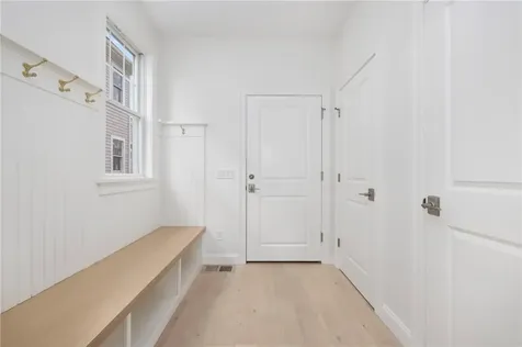 12 Lookout Lane Portsmouth RI 02871