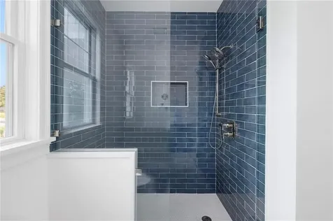 12 Lookout Lane Portsmouth RI 02871