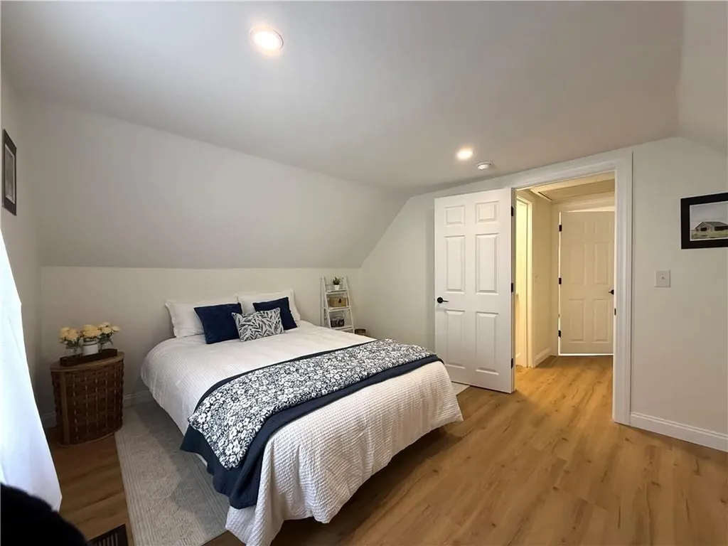 122 Elder Street Lincoln RI 02865