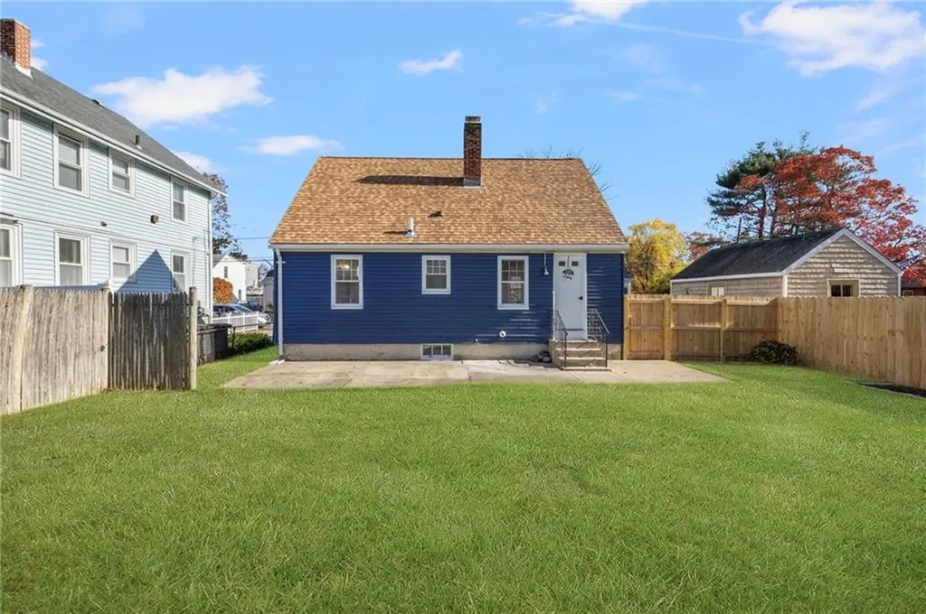 122 Elder Street Lincoln RI 02865