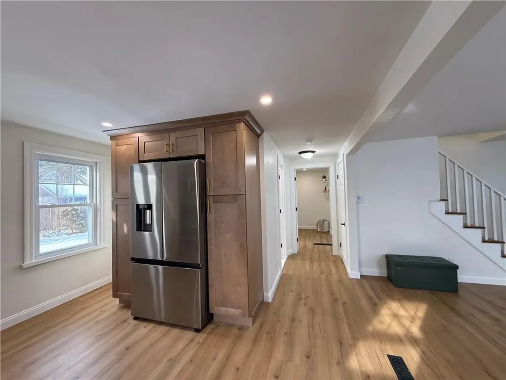 122 Elder Street Lincoln RI 02865