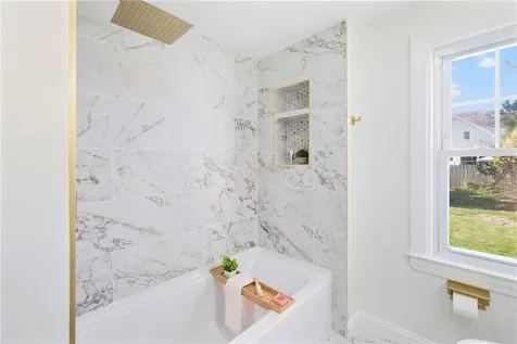 122 Elder Street Lincoln RI 02865