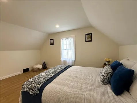 122 Elder Street Lincoln RI 02865