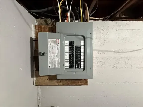 122 Elder Street Lincoln RI 02865