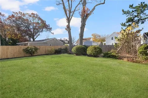 122 Elder Street Lincoln RI 02865