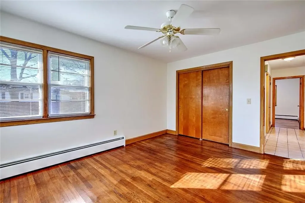 370 Budlong Road Cranston RI 02920