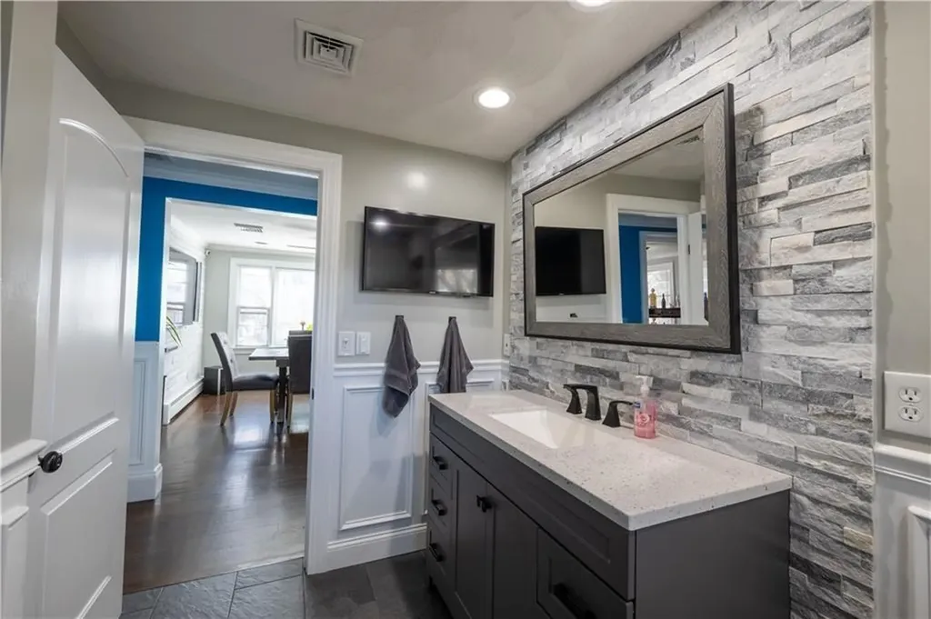 96 Merchant Street North Providence RI 02911