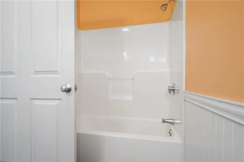 685 Social Street Woonsocket RI 02895