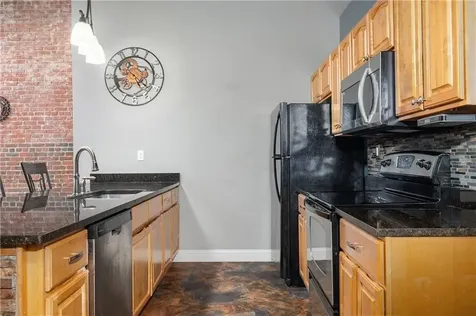 685 Social Street Woonsocket RI 02895