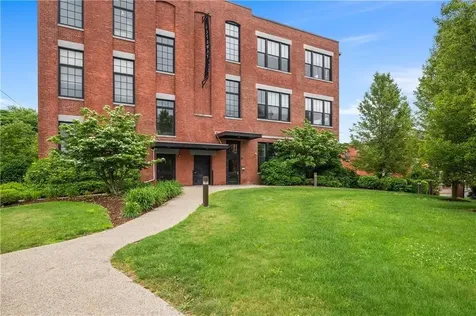 685 Social Street Woonsocket RI 02895