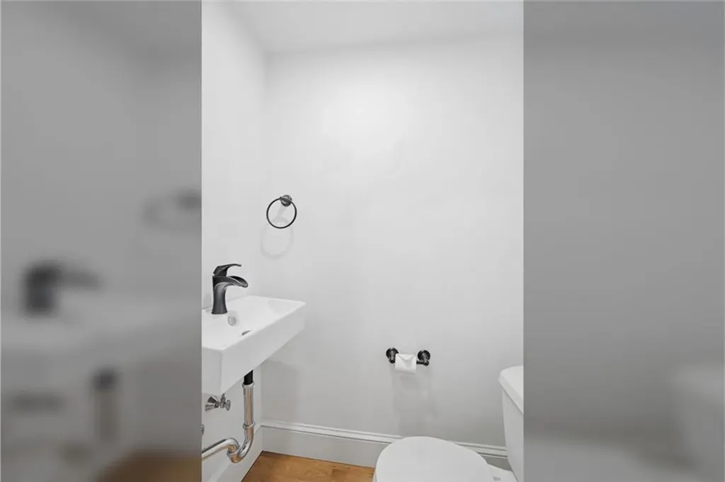 29 Malvern Avenue Cranston RI 02905