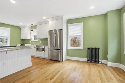 29 Malvern Avenue Cranston RI 02905