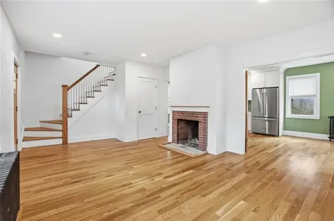 29 Malvern Avenue Cranston RI 02905