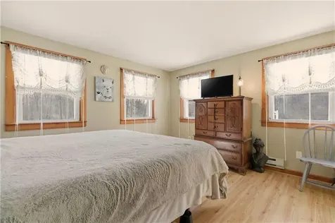 164 Stoney Hollow Road Tiverton RI 02878