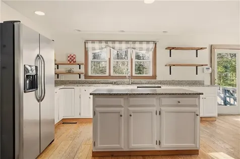 164 Stoney Hollow Road Tiverton RI 02878