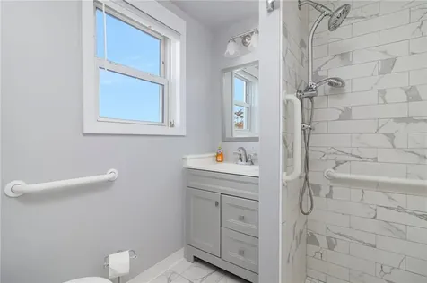 82 Clemence Street Cranston RI 02920