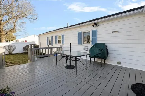 39 Holiday Avenue Warwick RI 02888