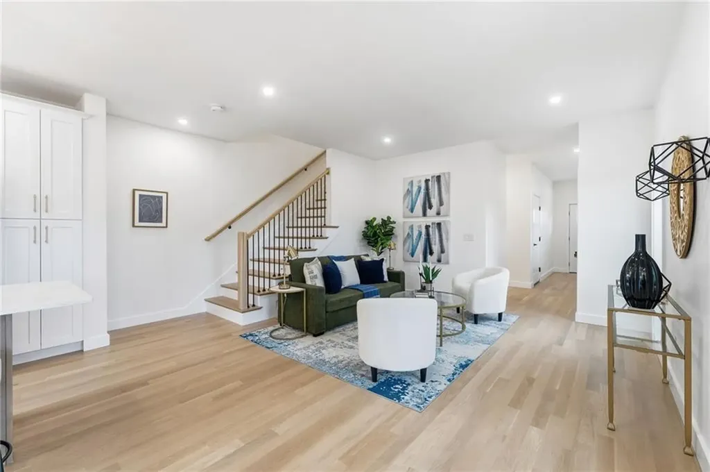 138 Fisher Street Attleboro MA 02703