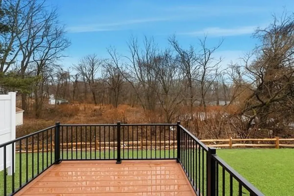 138 Fisher Street Attleboro MA 02703