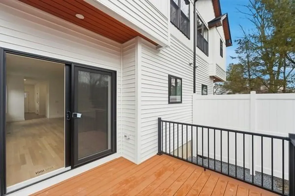 138 Fisher Street Attleboro MA 02703