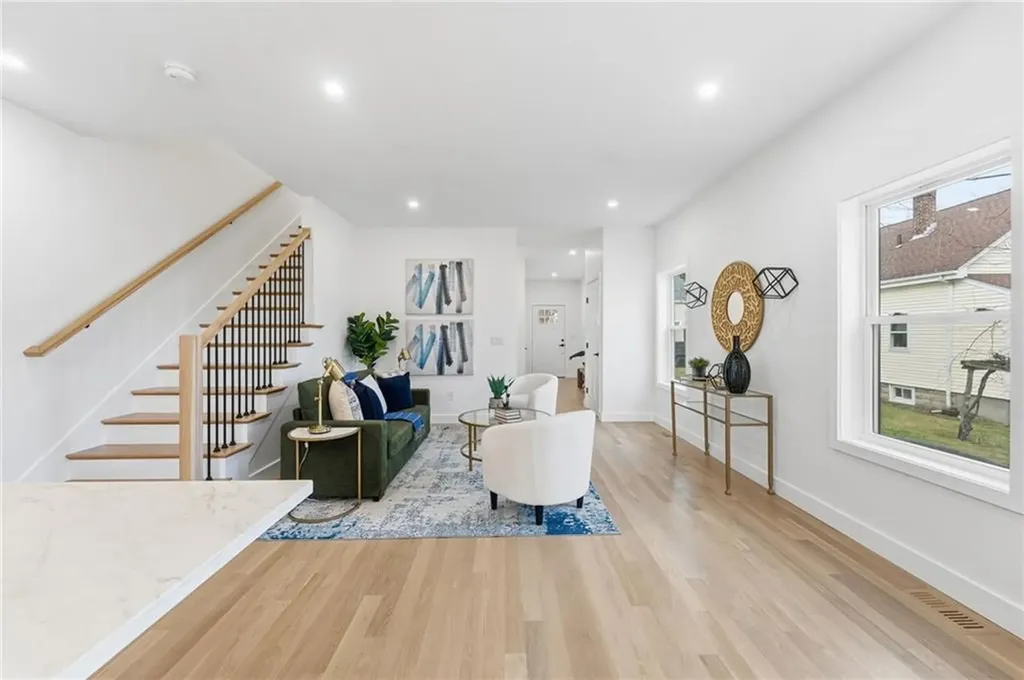 138 Fisher Street Attleboro MA 02703