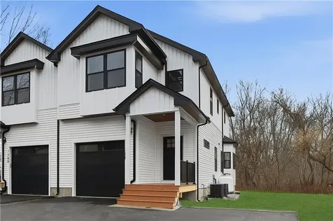 138 Fisher Street Attleboro MA 02703