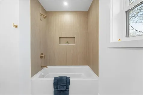 138 Fisher Street Attleboro MA 02703