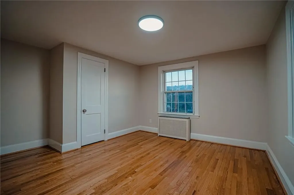 101 Omaha Boulevard Warwick RI 02889