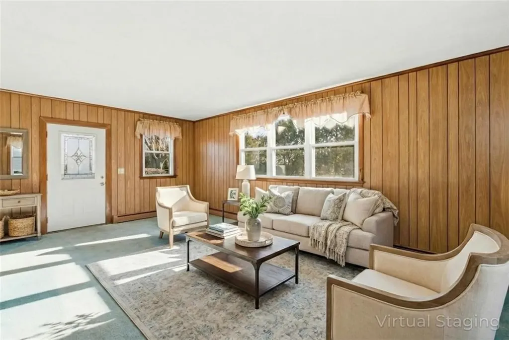 9 Lillis Avenue Barrington RI 02806