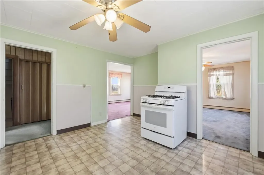 9 Lillis Avenue Barrington RI 02806