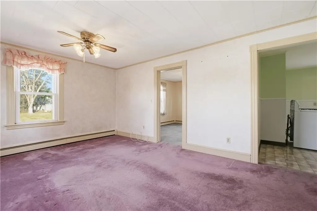 9 Lillis Avenue Barrington RI 02806