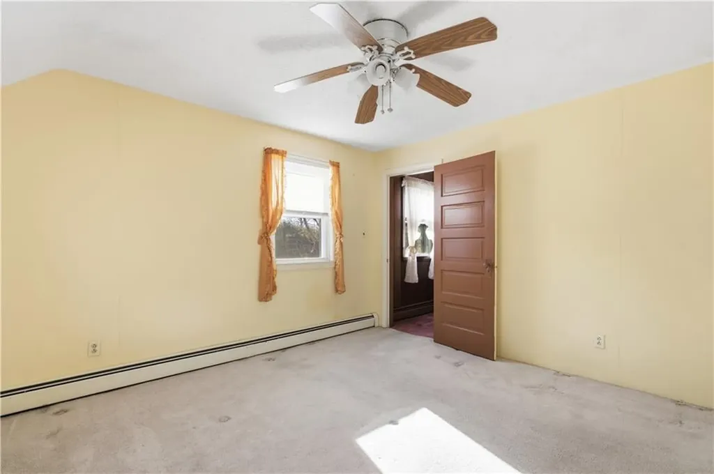 9 Lillis Avenue Barrington RI 02806