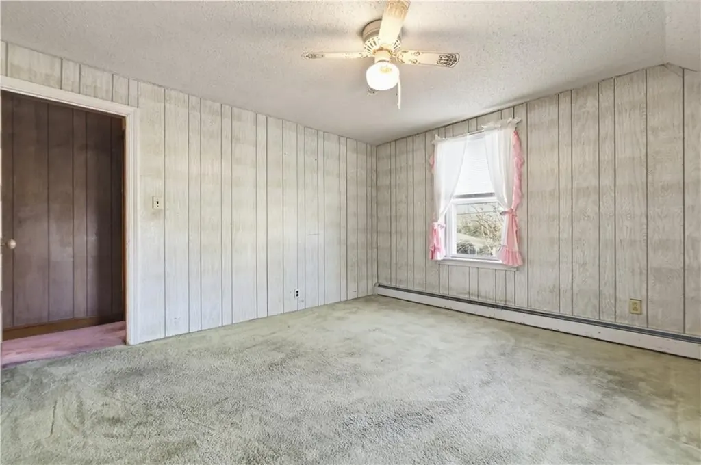 9 Lillis Avenue Barrington RI 02806