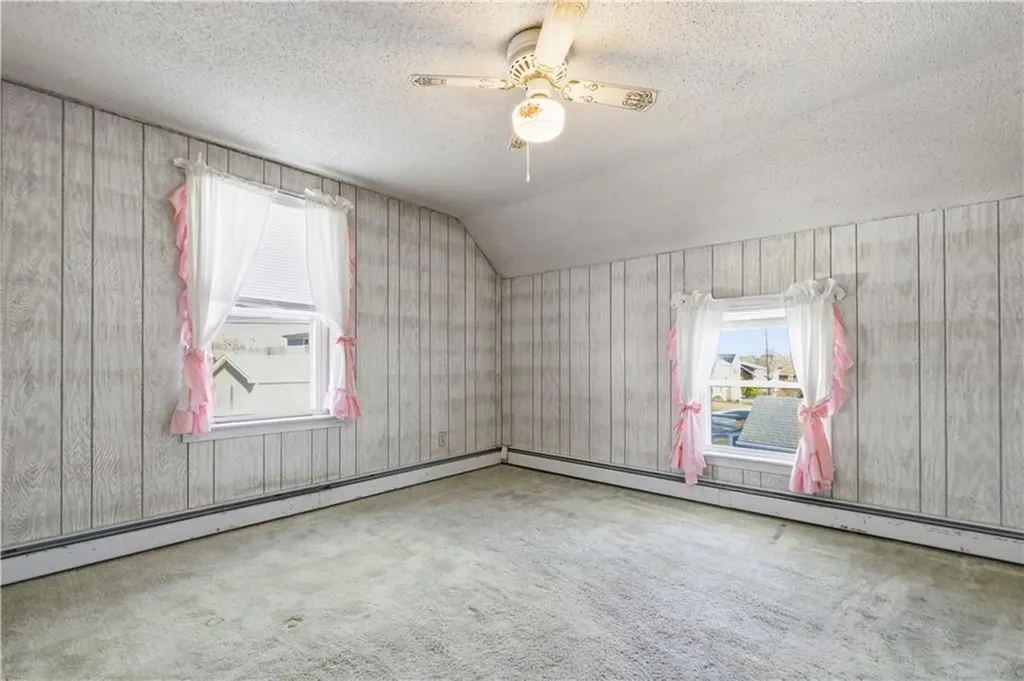 9 Lillis Avenue Barrington RI 02806