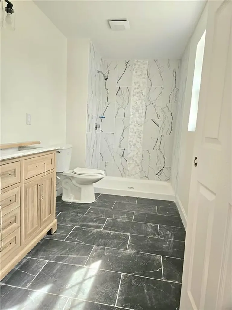 129 1st Avenue Cranston RI 02910