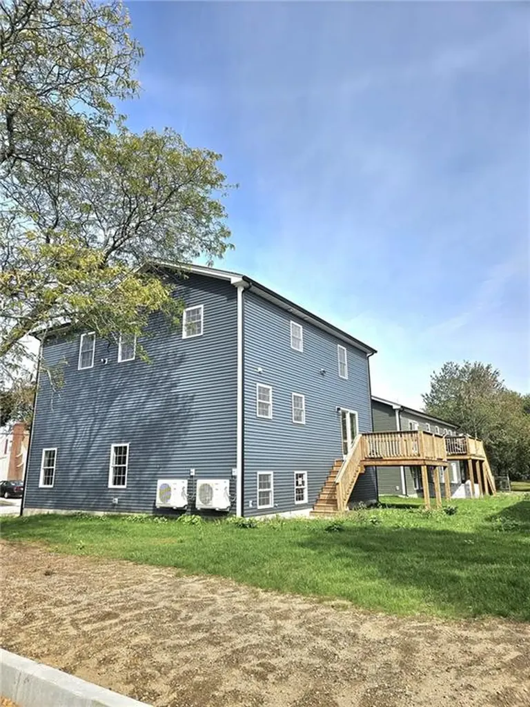 129 1st Avenue Cranston RI 02910