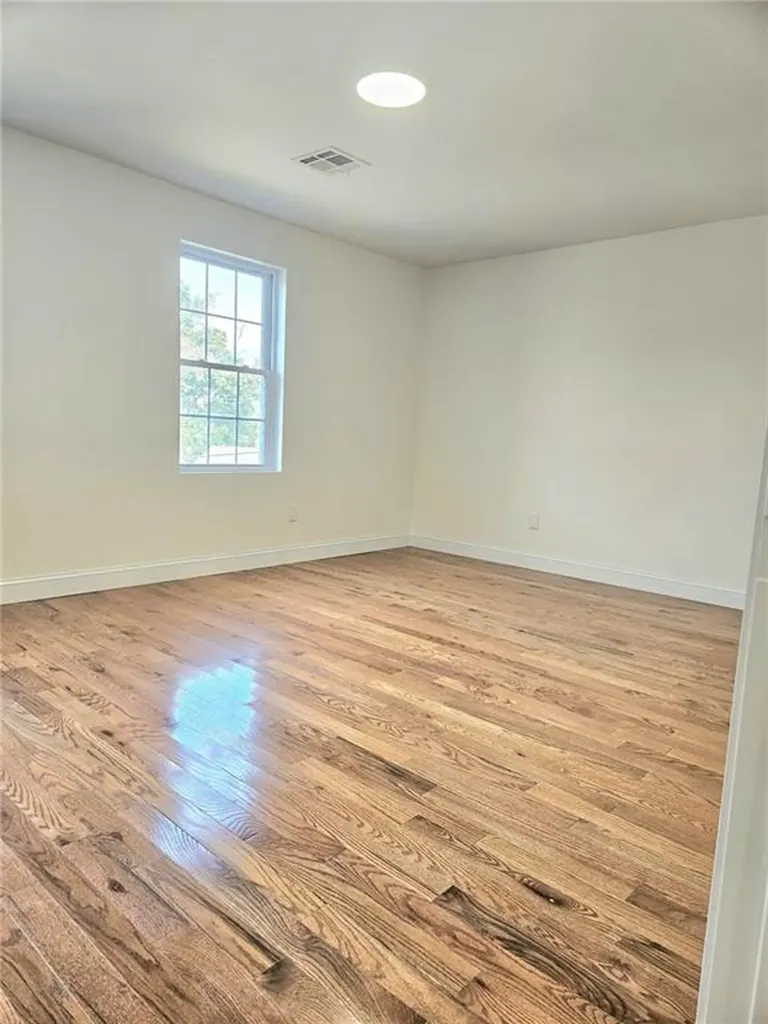 129 1st Avenue Cranston RI 02910