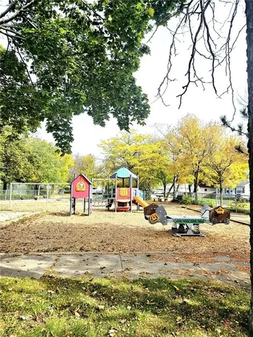 129 1st Avenue Cranston RI 02910