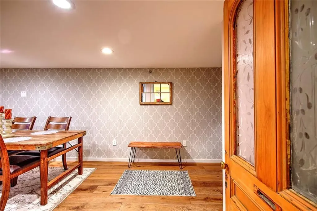 10 Exchange Court Pawtucket RI 02860