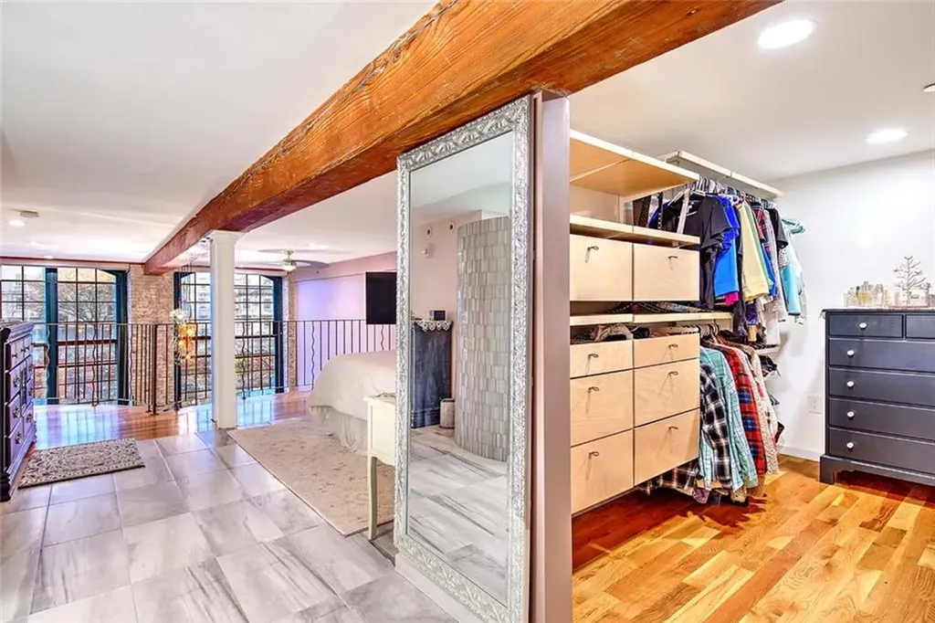 10 Exchange Court Pawtucket RI 02860