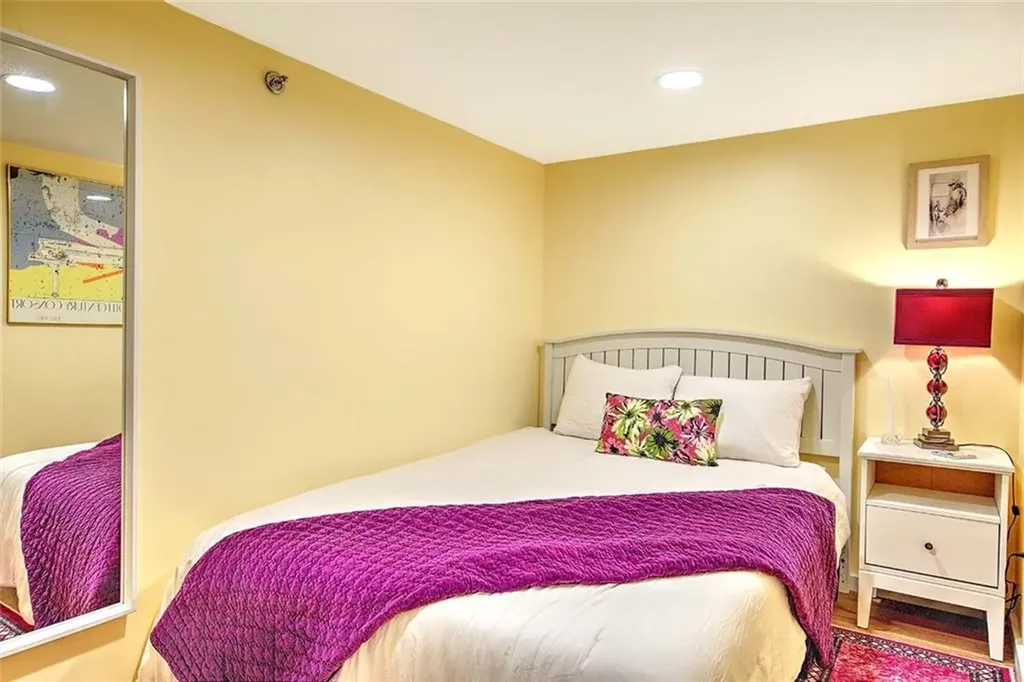 10 Exchange Court Pawtucket RI 02860