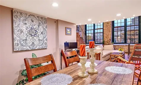 10 Exchange Court Pawtucket RI 02860