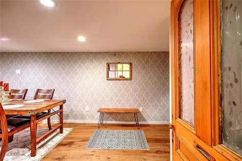 10 Exchange Court Pawtucket RI 02860