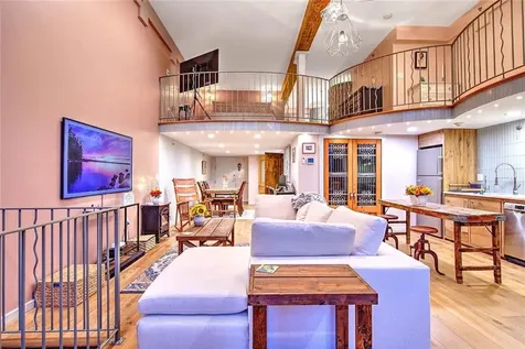 10 Exchange Court Pawtucket RI 02860