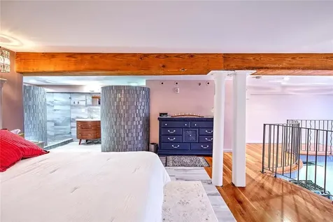 10 Exchange Court Pawtucket RI 02860