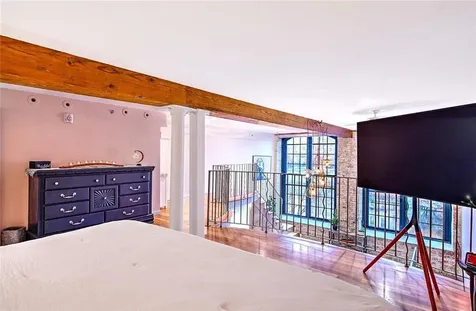 10 Exchange Court Pawtucket RI 02860