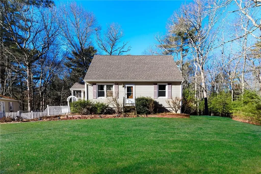 225 Hazard Road West Greenwich RI 02817